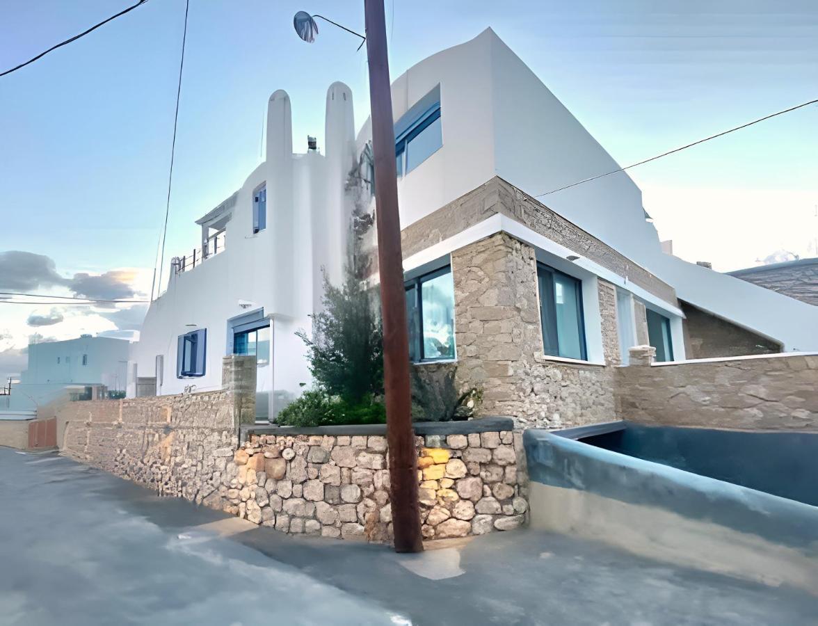 דירות פירוסטפני Rising Sun House Santorini מראה חיצוני תמונה